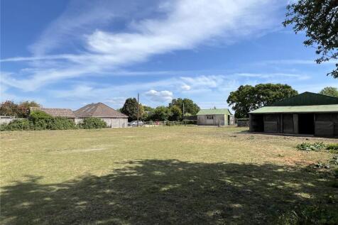 Paddock &amp; Stables