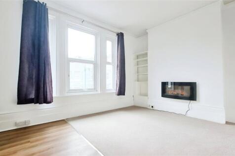 Living Room/Kitchen