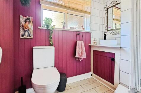Shower Room/Wc