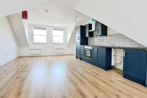 Living Room/Kitchen