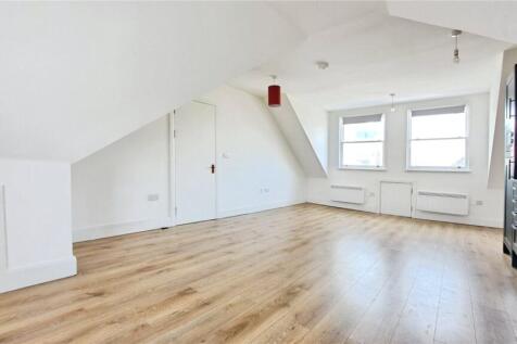 Living Room/Kitchen