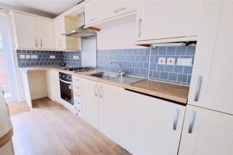 Living Room/Kitchen