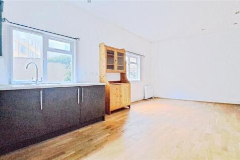 Studio Room