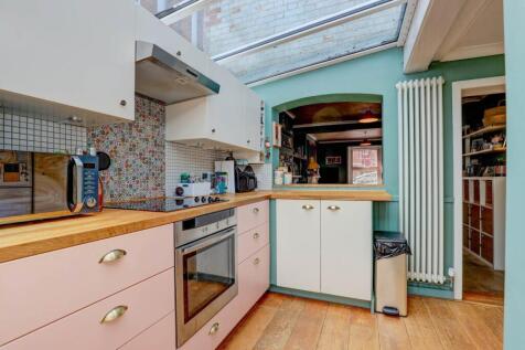 Property Image 9