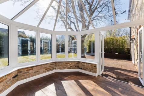 87241_10 Gowrie P...