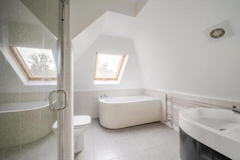 1376470-1-690b35f...