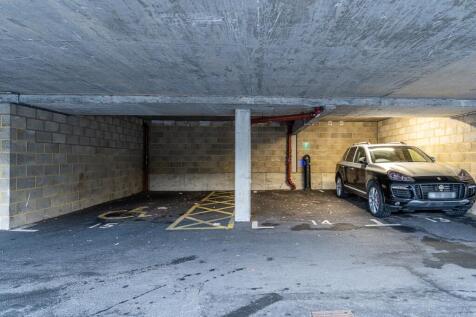 Flat-15-Chadwick-...