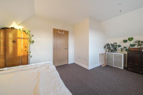 1383432-13-692723...