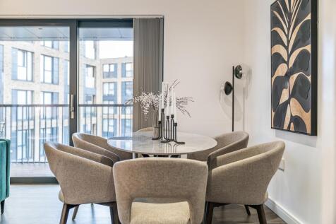 Flat-15-Chadwick-...