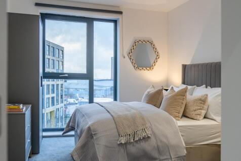 Flat-15-Chadwick-...