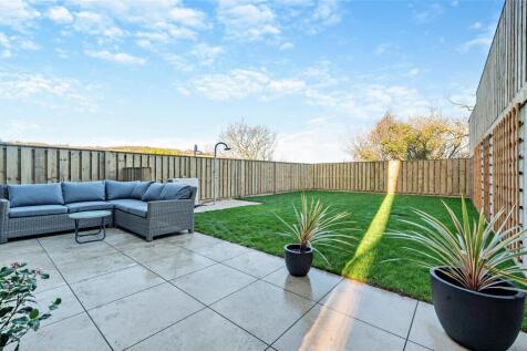 Longshore Showhome