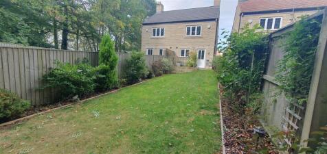 Rear Garden 3.jpg