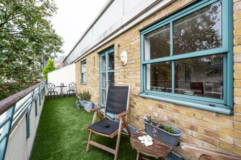 Property Image 11