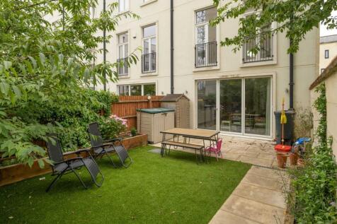 Property Image 4
