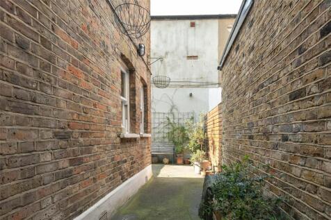 Tollet Street, E1
