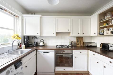 Speldhurst Road, E9