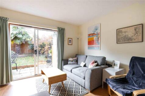 Speldhurst Road, E9