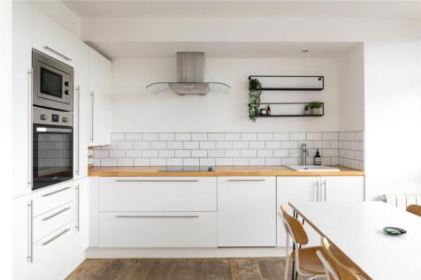 Keeling House E2