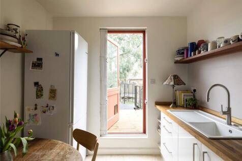 Brookfield Road E9