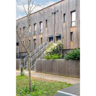 Tryon Crescent, E9