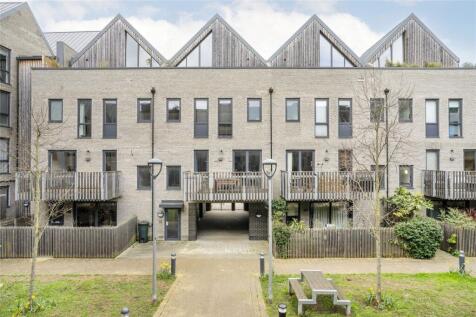 Tryon Crescent, E9