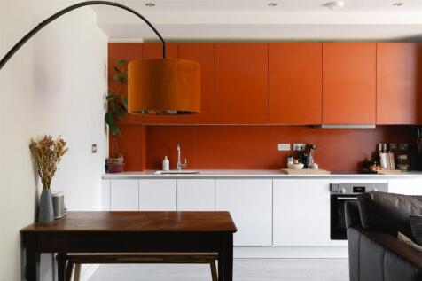 Studio House E20