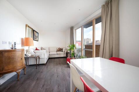 Hoey Court, E3