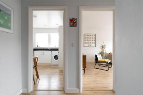Leyla House, E8