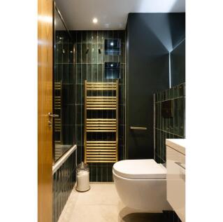 Keeling House, E2