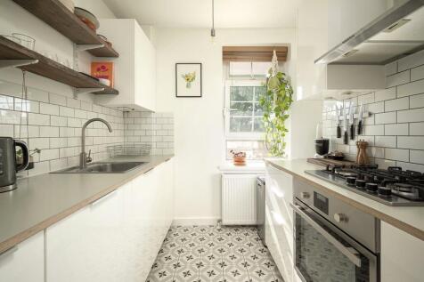 Newcombe House E5