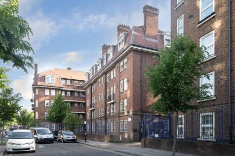 Newcombe House E5