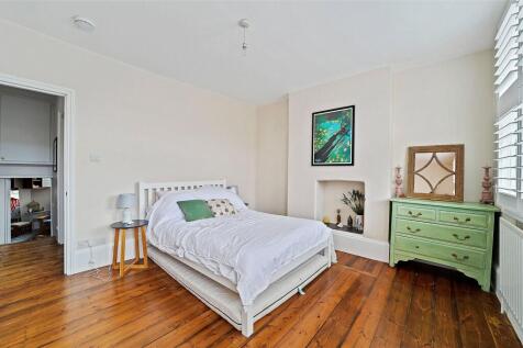 Brougham Road E8