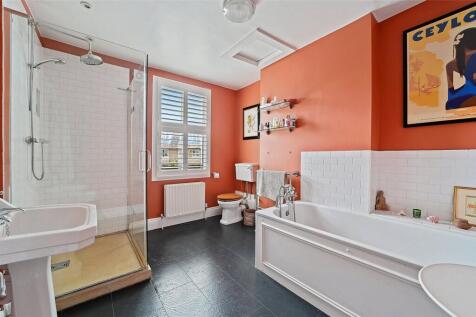 Brougham Road E8