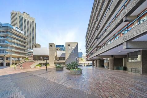 Barbican EC2Y