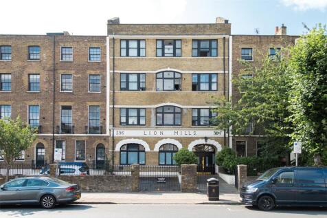 Lion Mills, E2