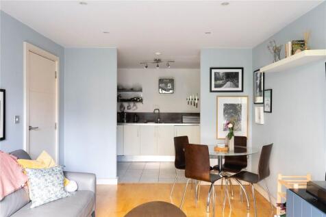 Fairfield Road E3