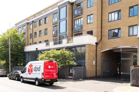 Fairfield Road E3