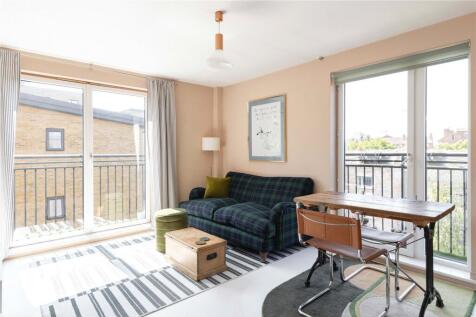 Bailey House, E3