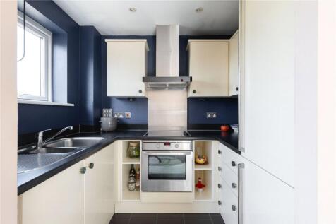 Bailey House, E3