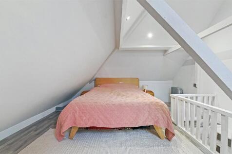 King Edward&#39;s Rd E9