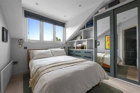 Lower Clapton Rd, E5