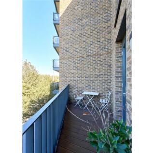 Braid Court, E3