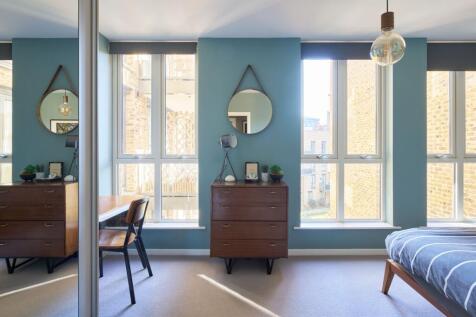 Braid Court, E3