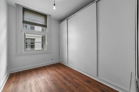 Shoreditch High Street E1