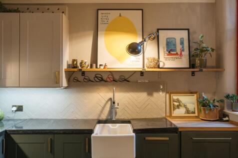 Alcester Crescent E5