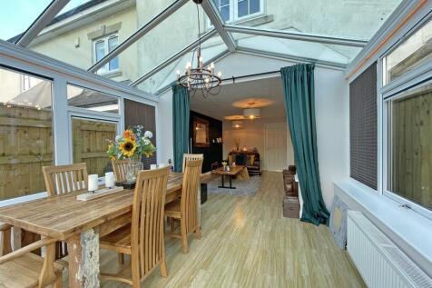 Temeraire Road 16 - Conservatory 2.jpg
