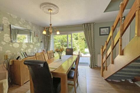 Beaumaris Road 113 Dining Area 1...jpg