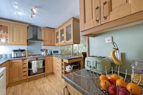 Beaumaris Road 113 Kitchen.jpg