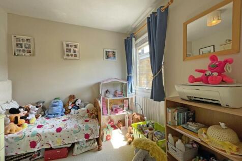 Beaumaris Road 113 Bed 3.jpg