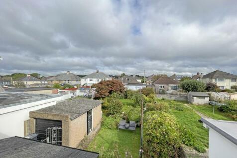 Bowden Park Road 47 Garden Front.jpg